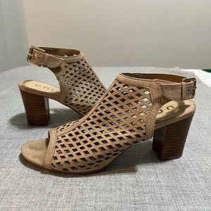 Unisa Peep toe mesh  sandalsSize 7.5